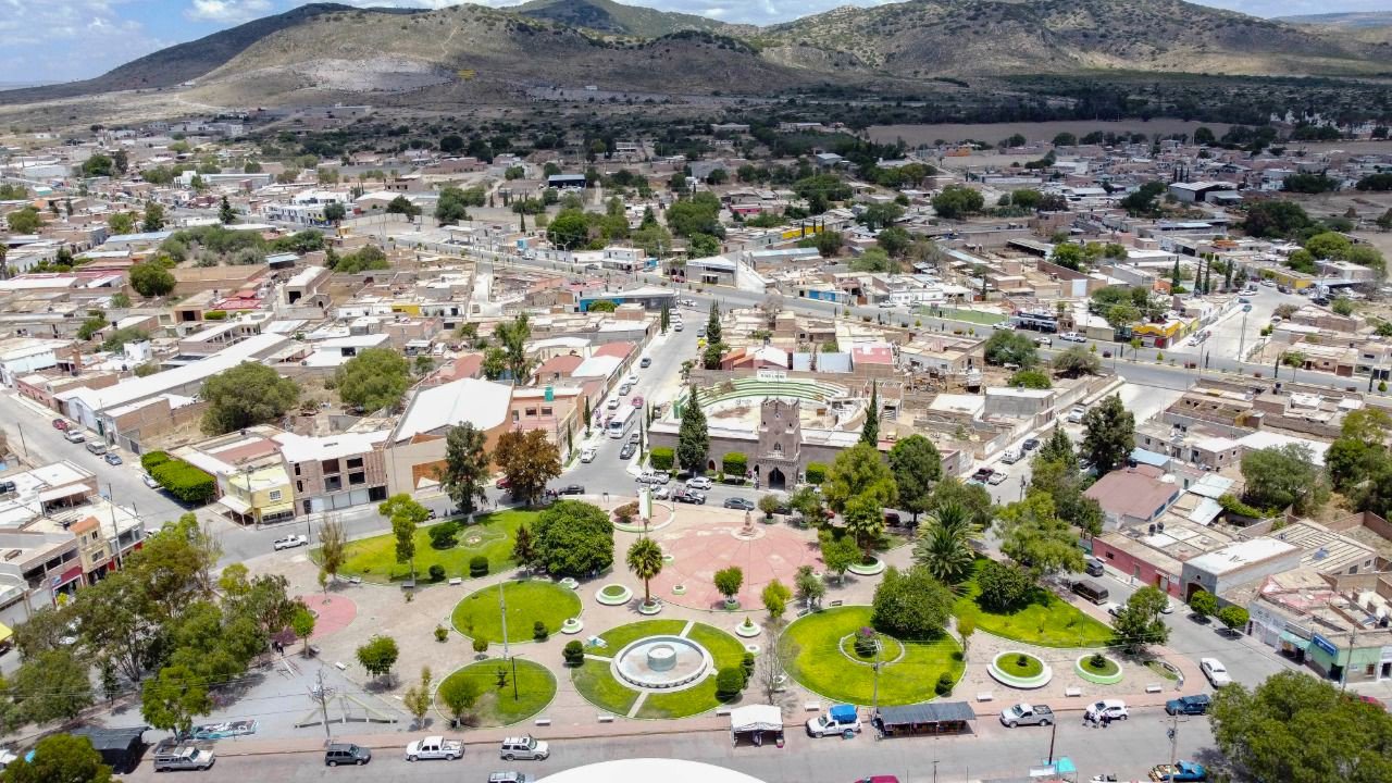 plaza.jpg