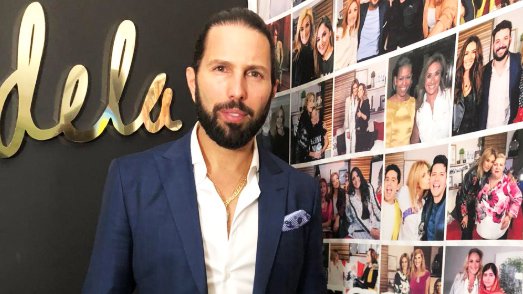 poncho denigris y la niña.jpg