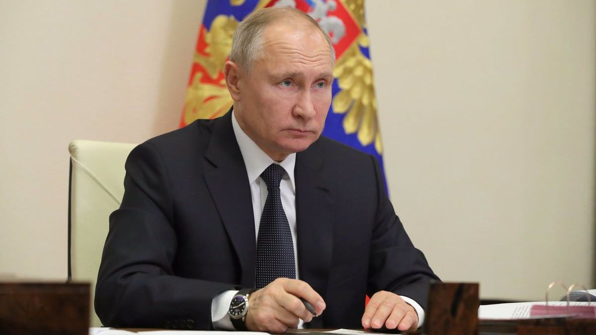 putin biden.jpg