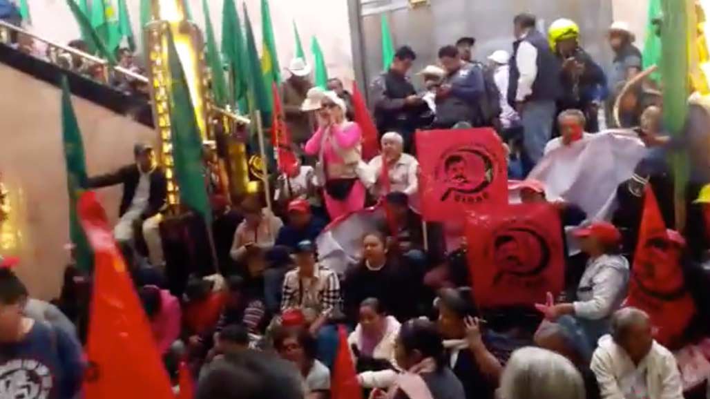 quemar cuadro zapata bellas artes