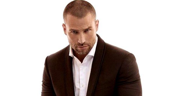 rafael amaya .jpg