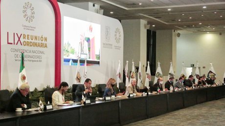reunión de gobernadores cordero.jpg