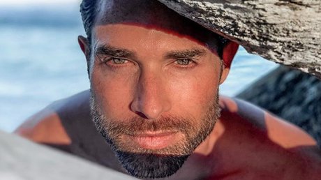 sebastina rulli desnudo.jpg