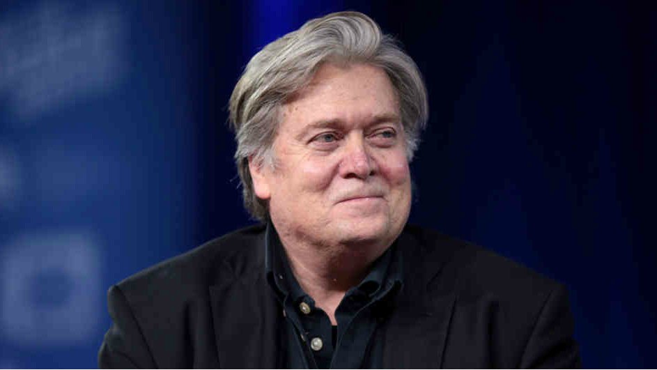 steve bannon fraude muro.jpg
