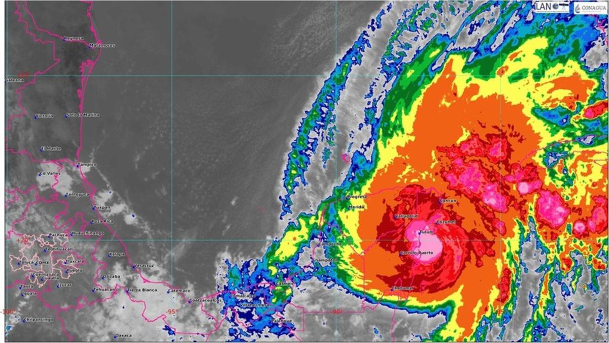 tORMENTA TROPICAL gAMMA TULUM.jpg