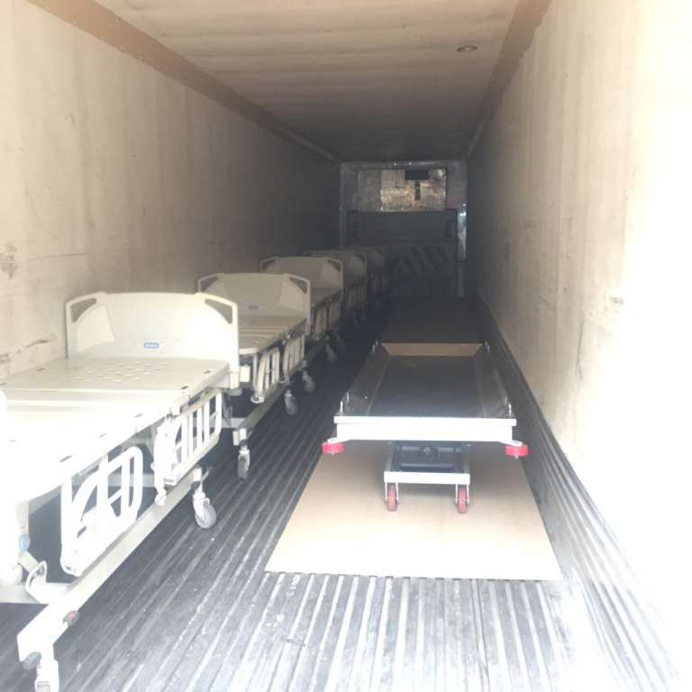 traileres-cadaveres-pacientes-covid-19-edomex-almacenados2.jpg