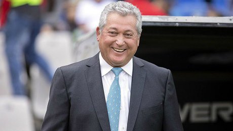 victor manuel vucetich DT chivas.jpg