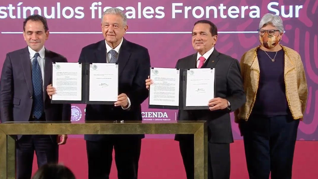 viernes amlo acuerdo.jpg