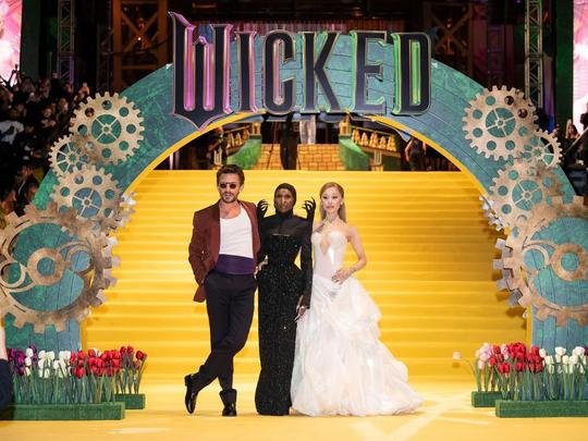wicked_mexico_cynthia_erivo_vestido_4