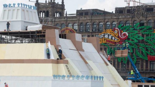 zocalo patrio cdmx.jpg