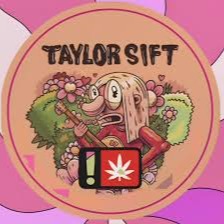 Taylor Sift: Melted Strawberries