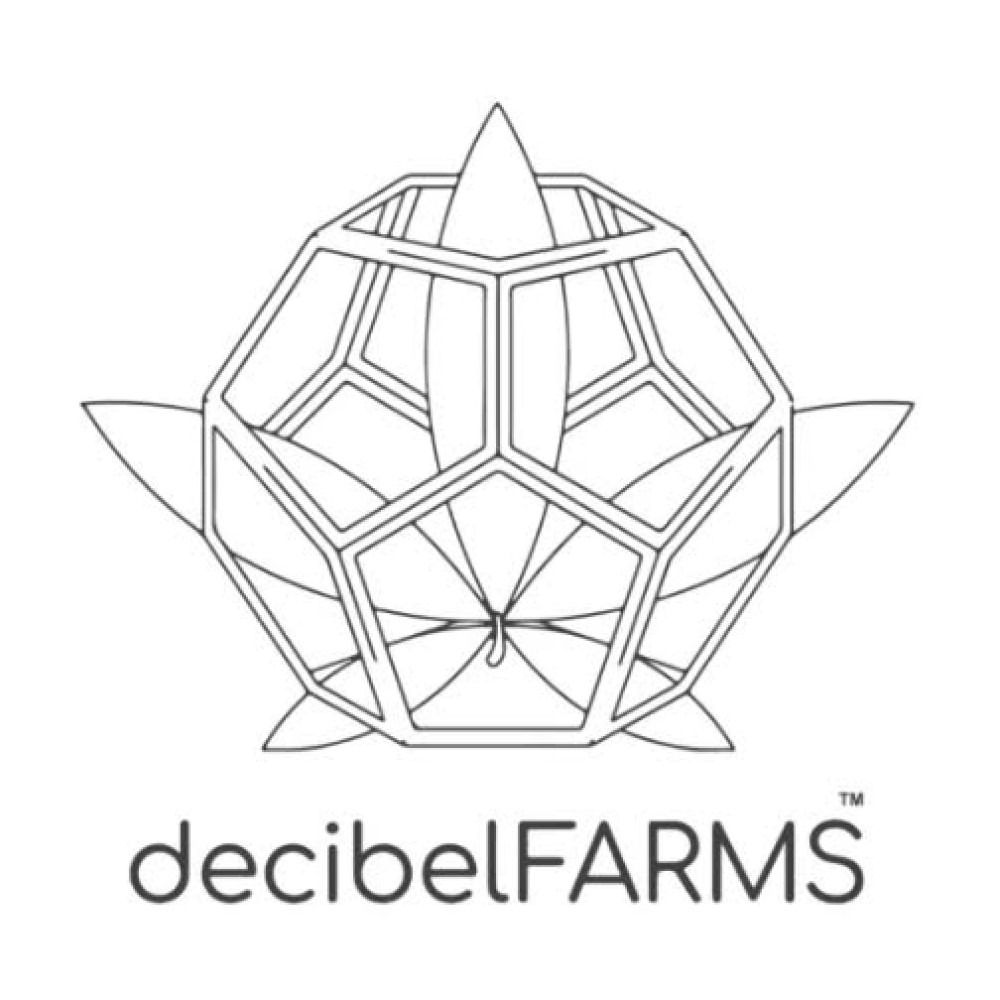 Decibel Farms: Apricot Smacks #6/Cafe Durban #18