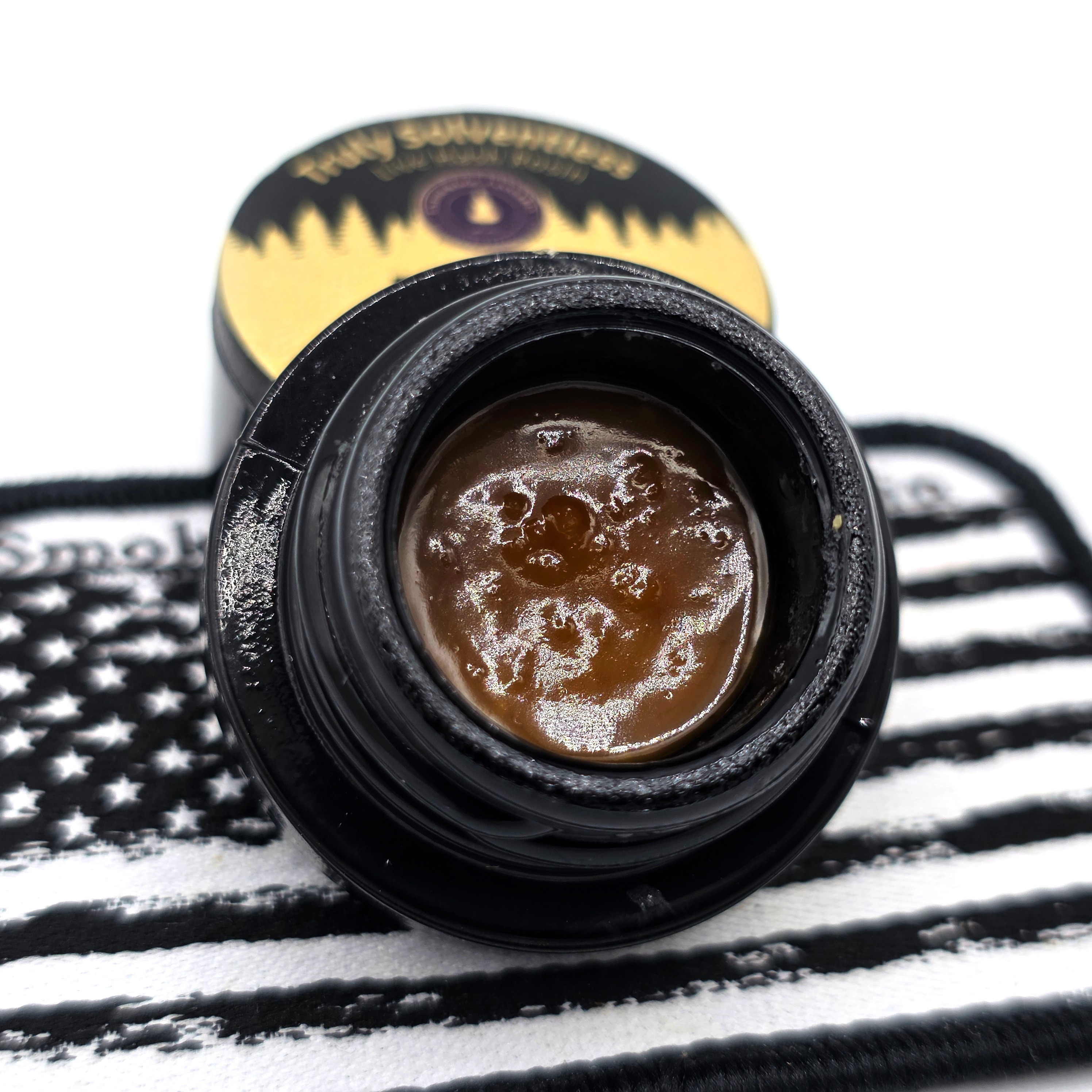 Entourage Cannabis: Entourage 1g Breadstix Indica Rosin