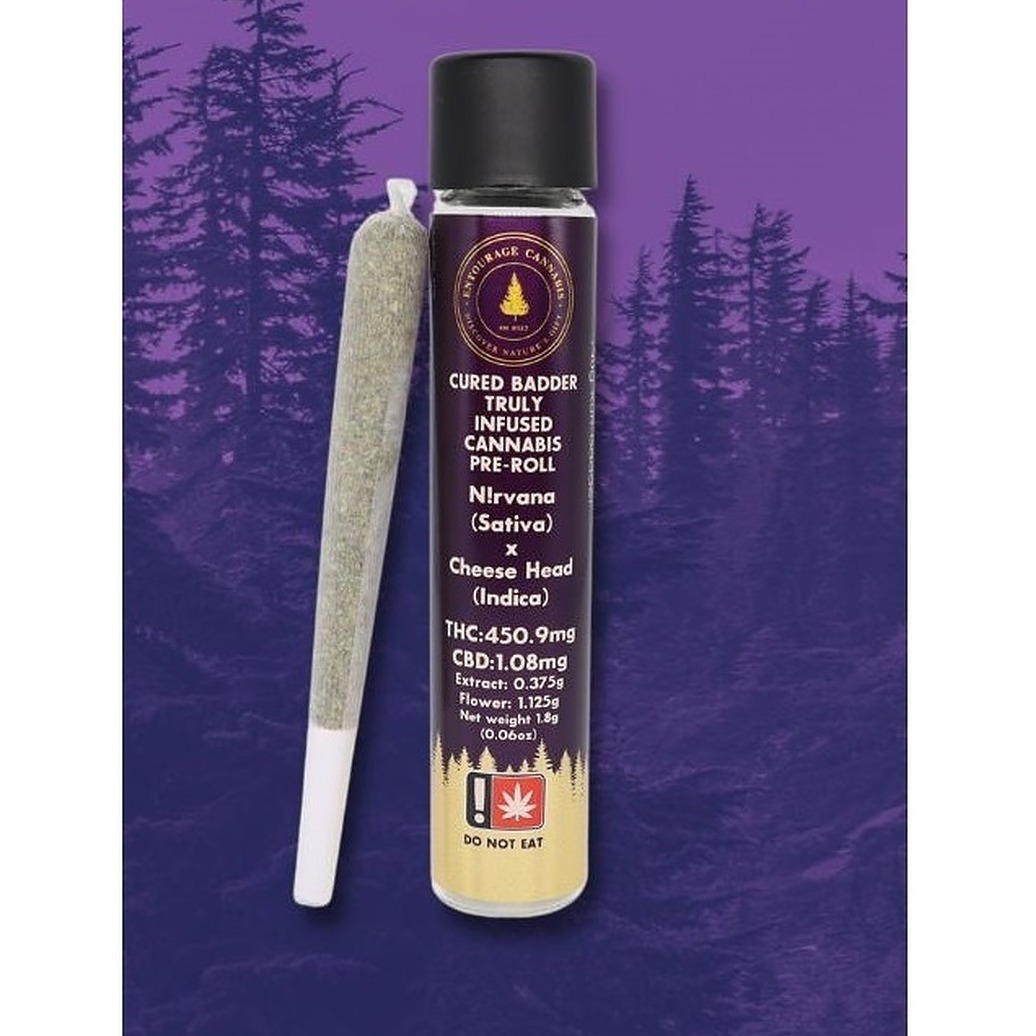 Entourage Cannabis: Mad Dog X Tickled Pink