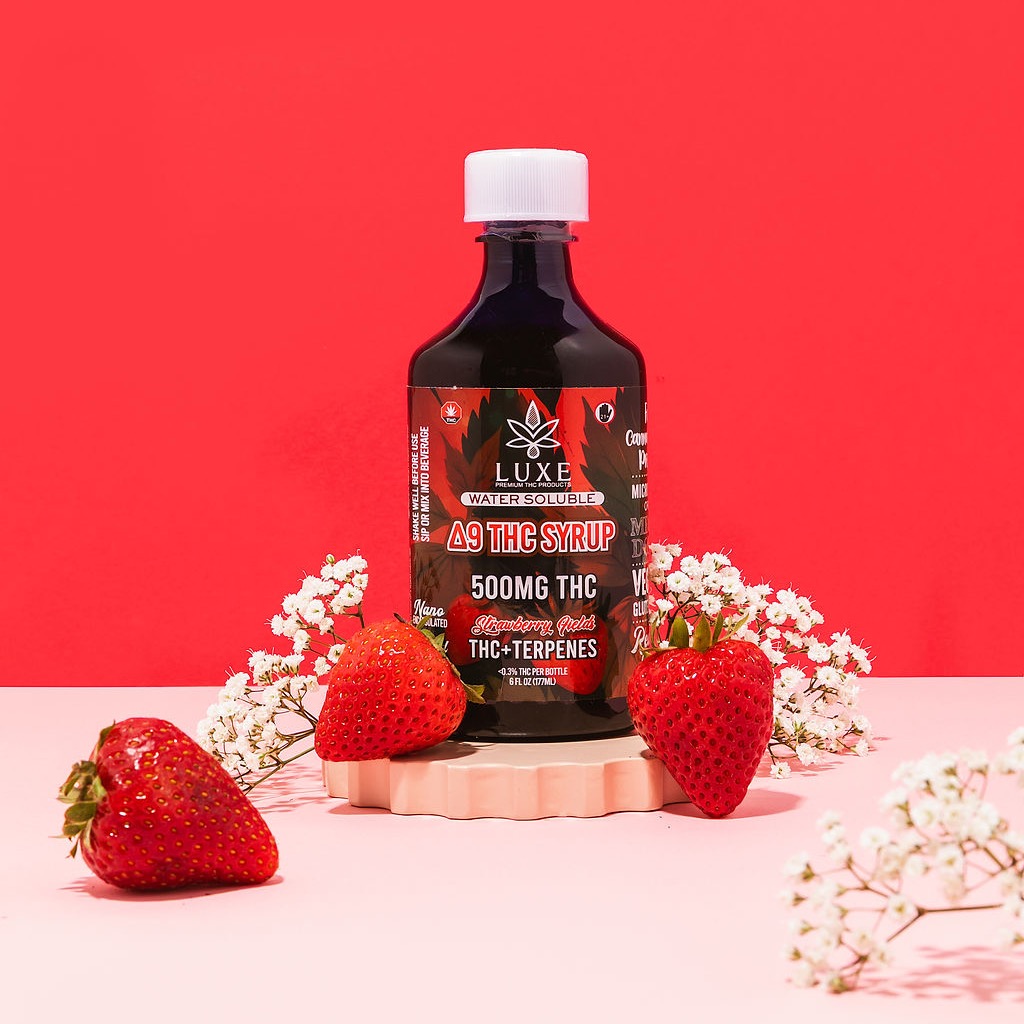 STRAWBERRY FIELDS 『Lips Like Strawberry』 Strawberry Fields / Lips Like Strawberry - YouTube