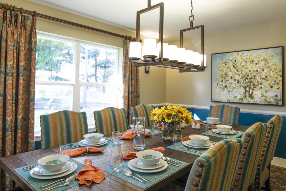 Senior Living in West Portland, OR Markham House Retirement Community