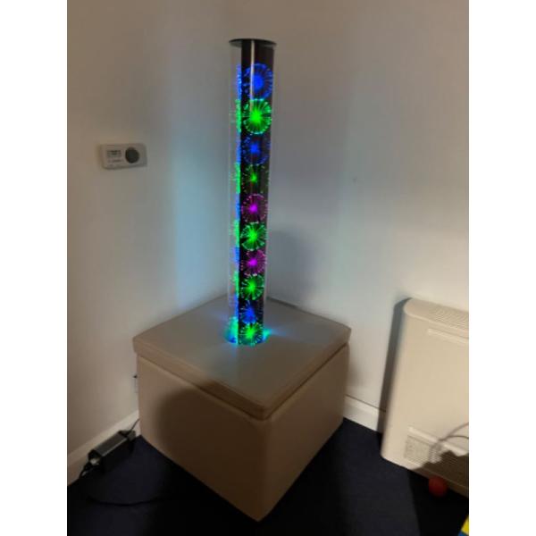 Fibre optic light tube with stand