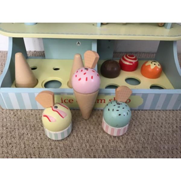 Borrow GLTC Lolly & Scoop Wooden Ice Cream Shop