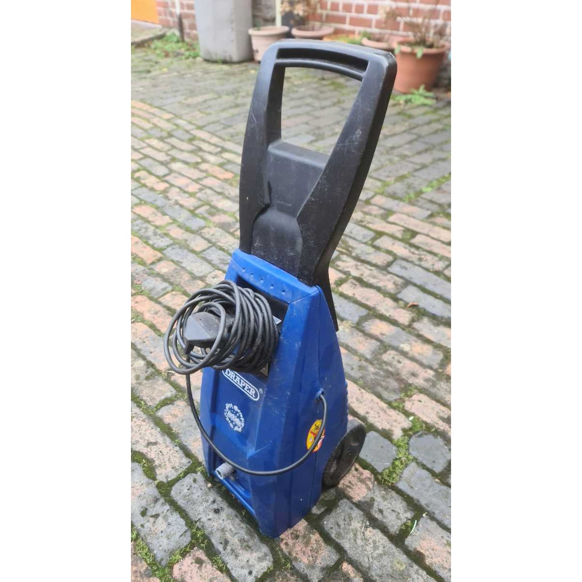 Pressure Washer Blue (Monmouth#4)