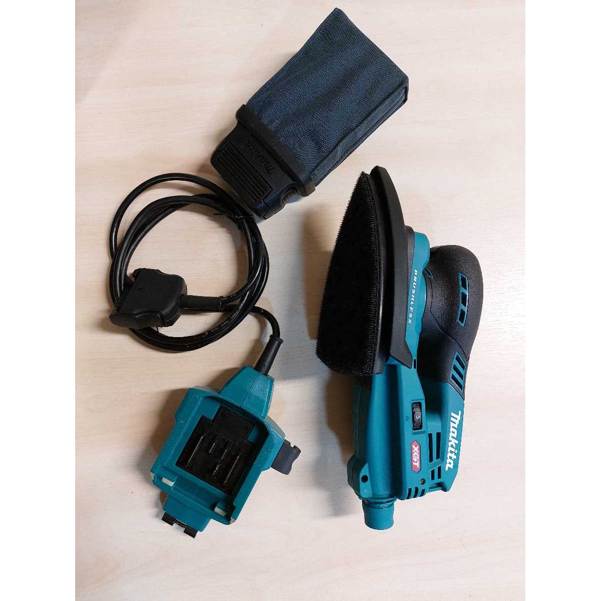 Makita Battery Powered Orbital Sander