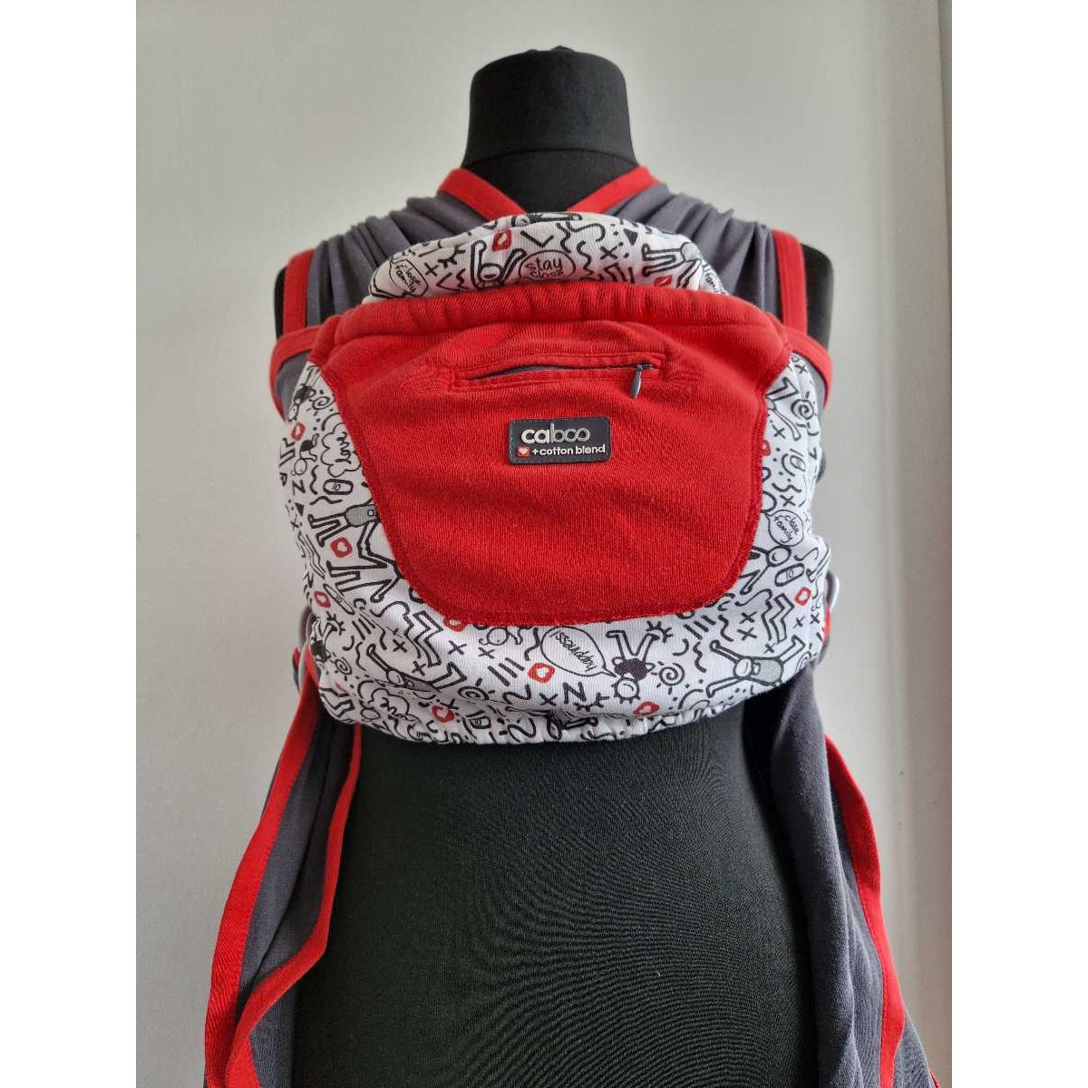 Close Caboo Red and Black