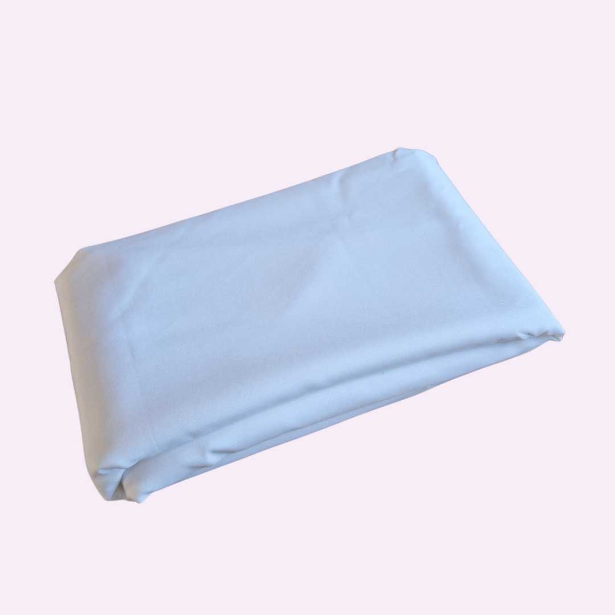 White Tablecloth
