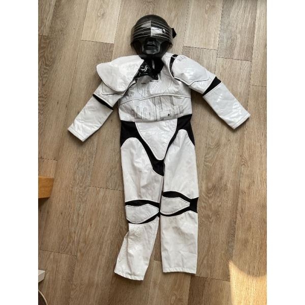 X Costume - Star Wars Stormtrooper / Spaceman (5-6yrs) X
