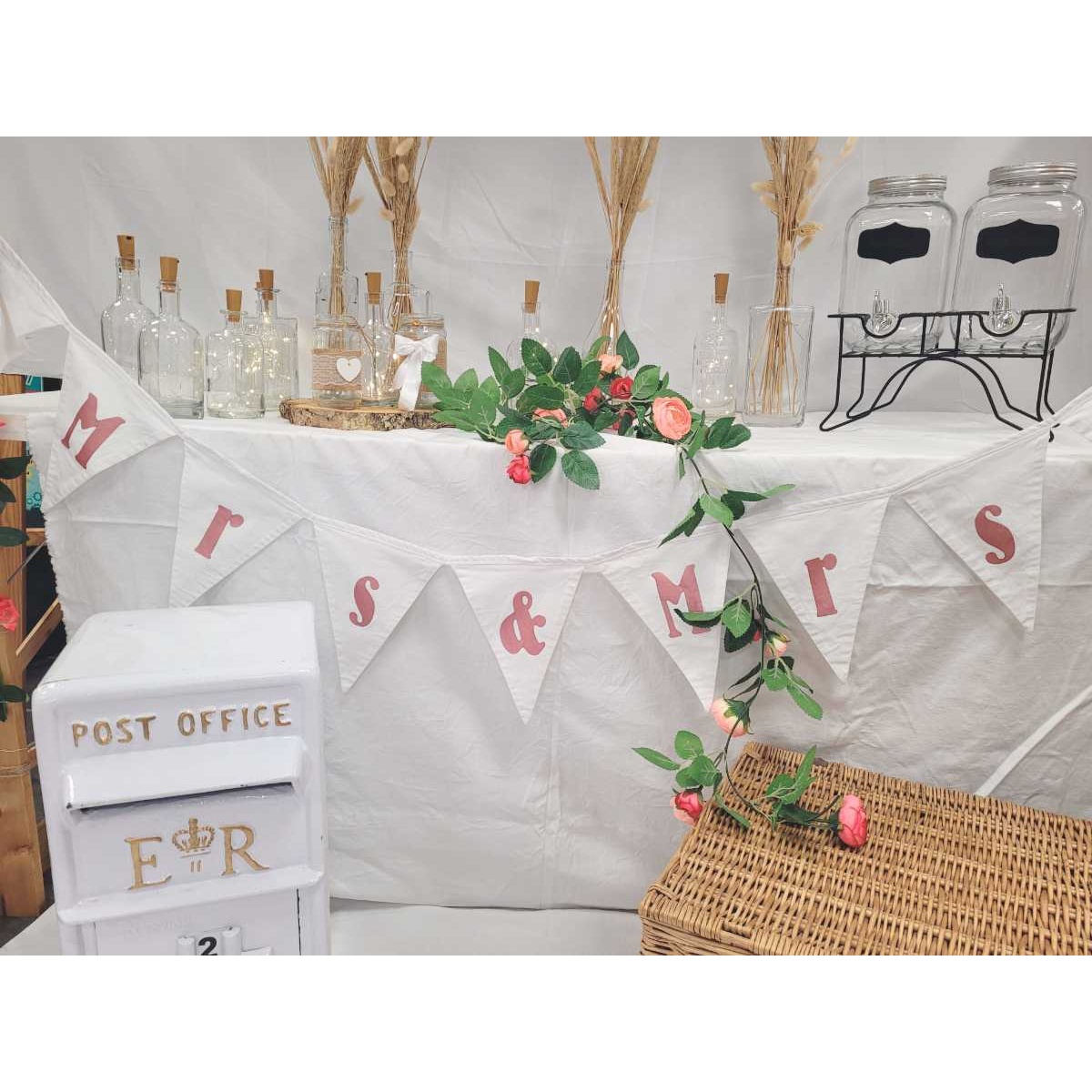 Wedding Bunting (Mrs & Mrs)