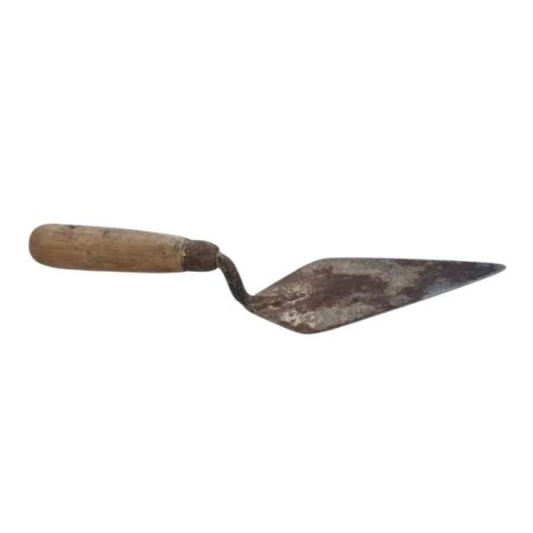 Brick pointing tool