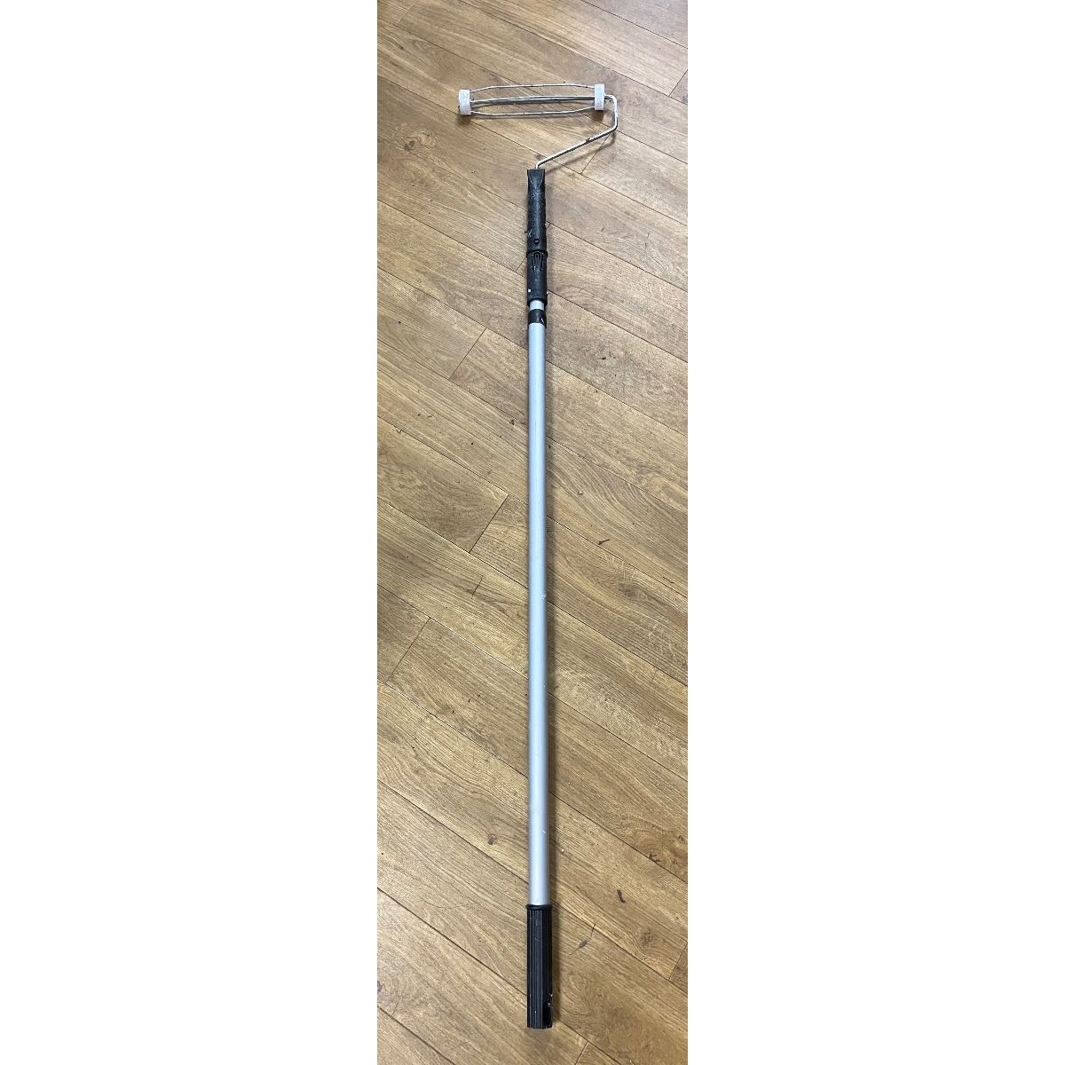 Paint roller and extension pole