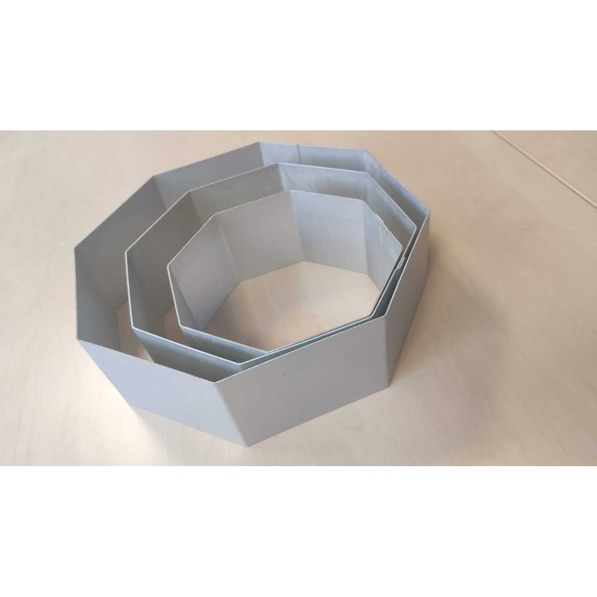 Baseless 3-tier octagonal cake tins