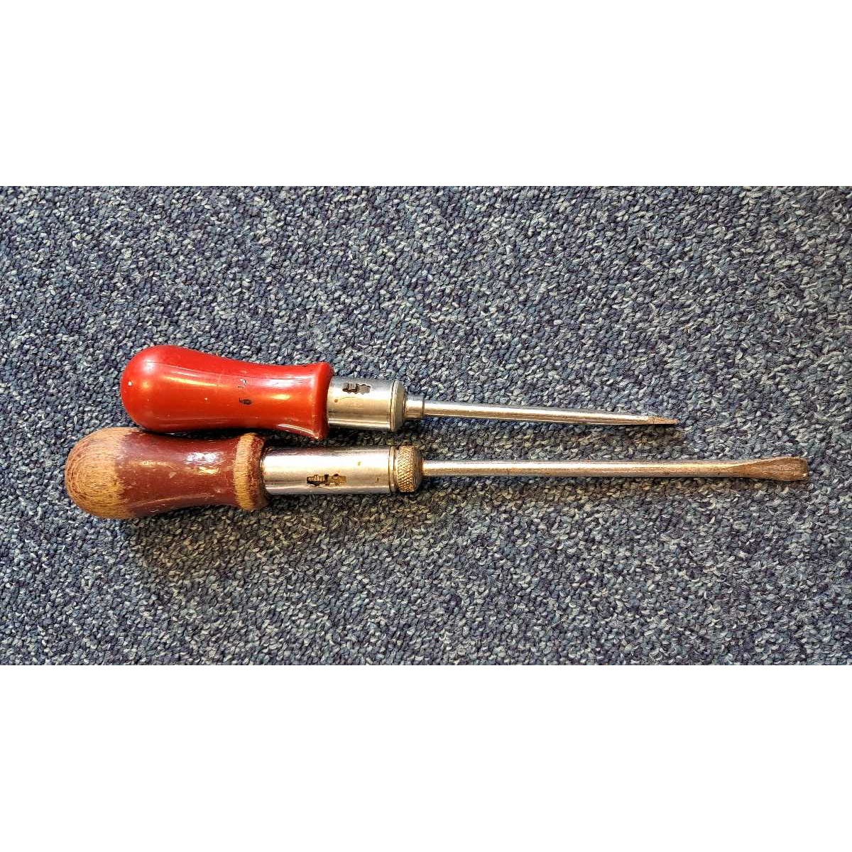 Spiralux/Ratchet screw driver?