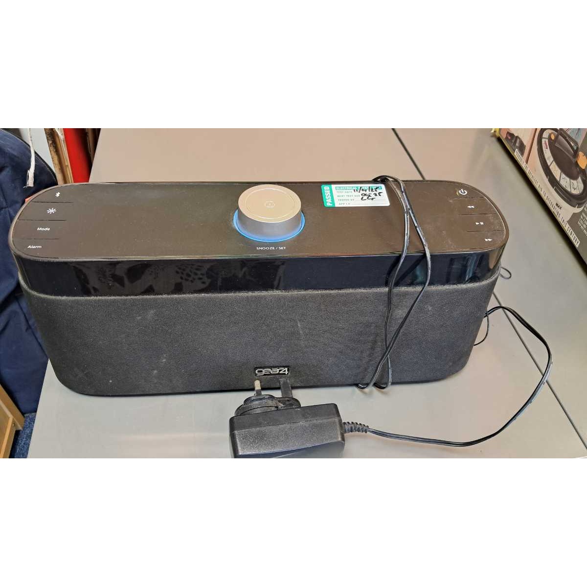 Wireless bluetooth speaker