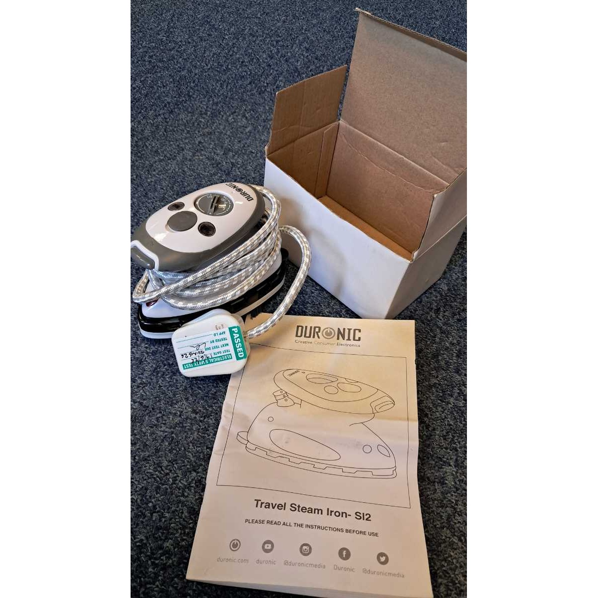 Travel steam mini iron