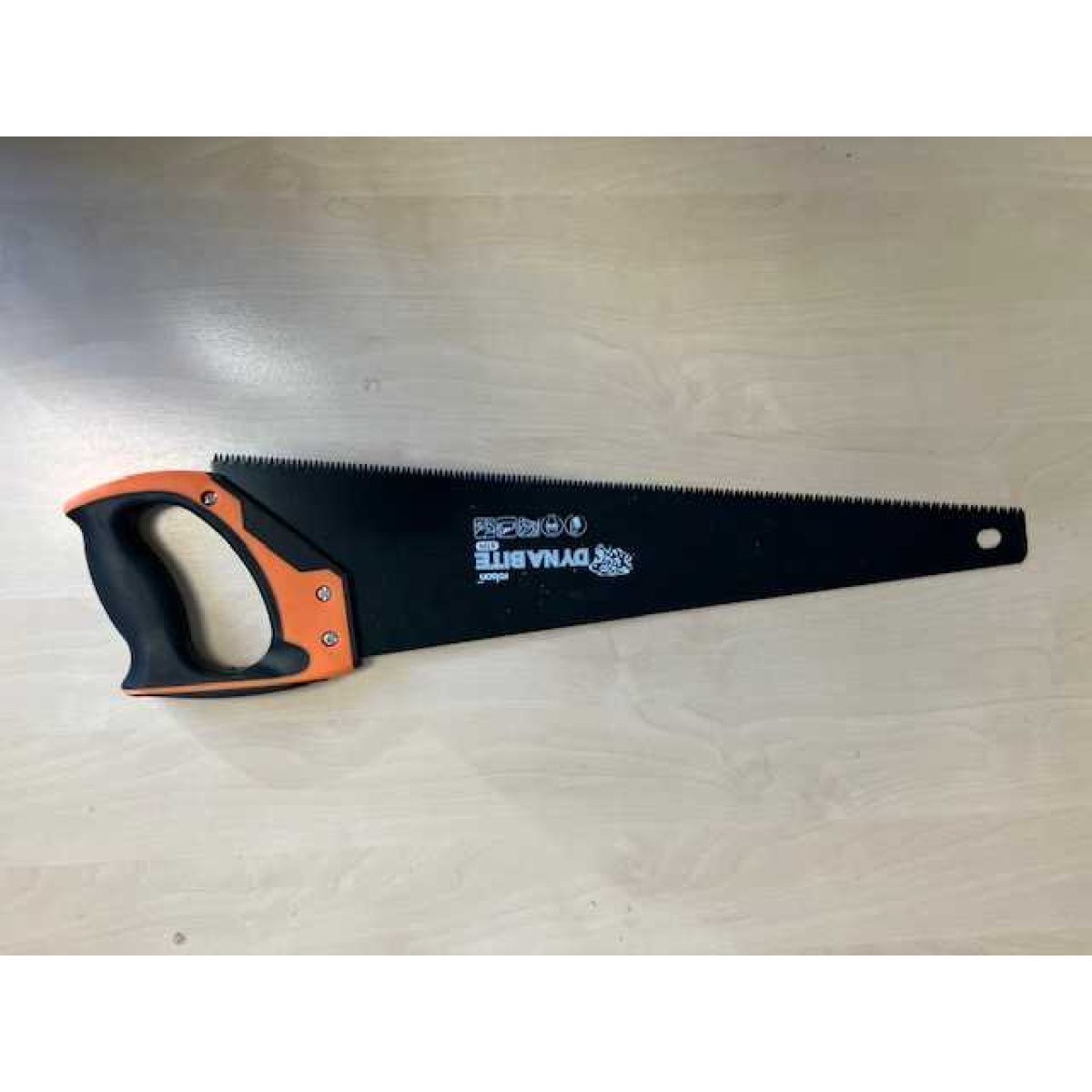 Hand saw 2