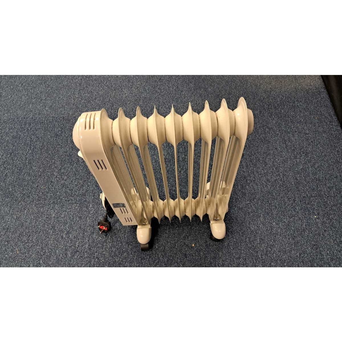 Hyundai Oil filled Radiator