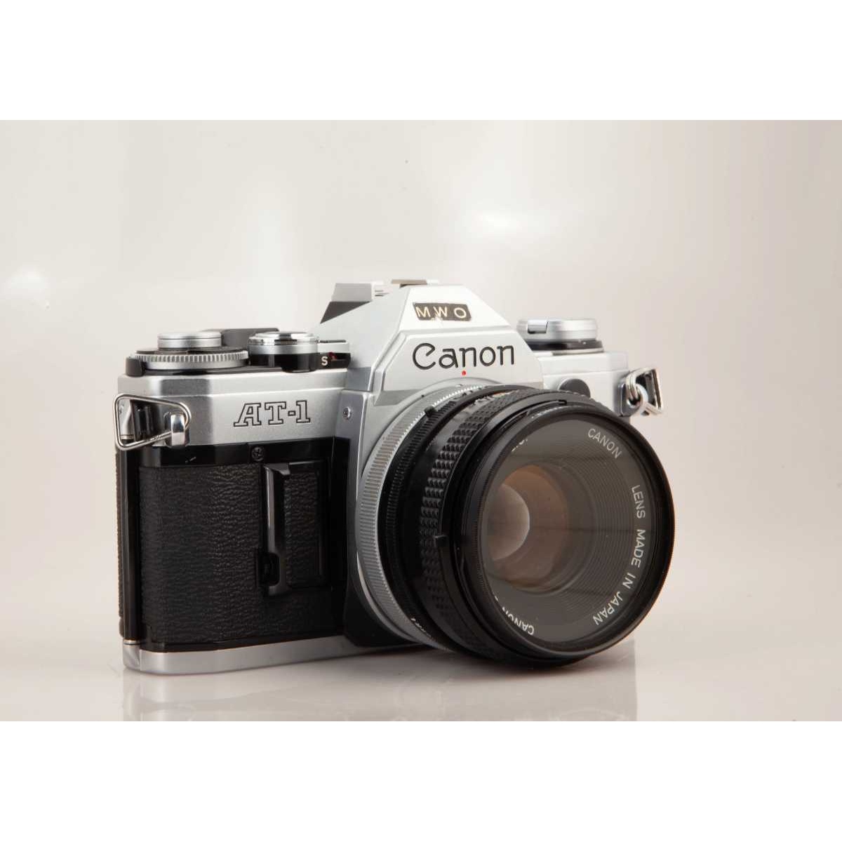 Canon AT-1