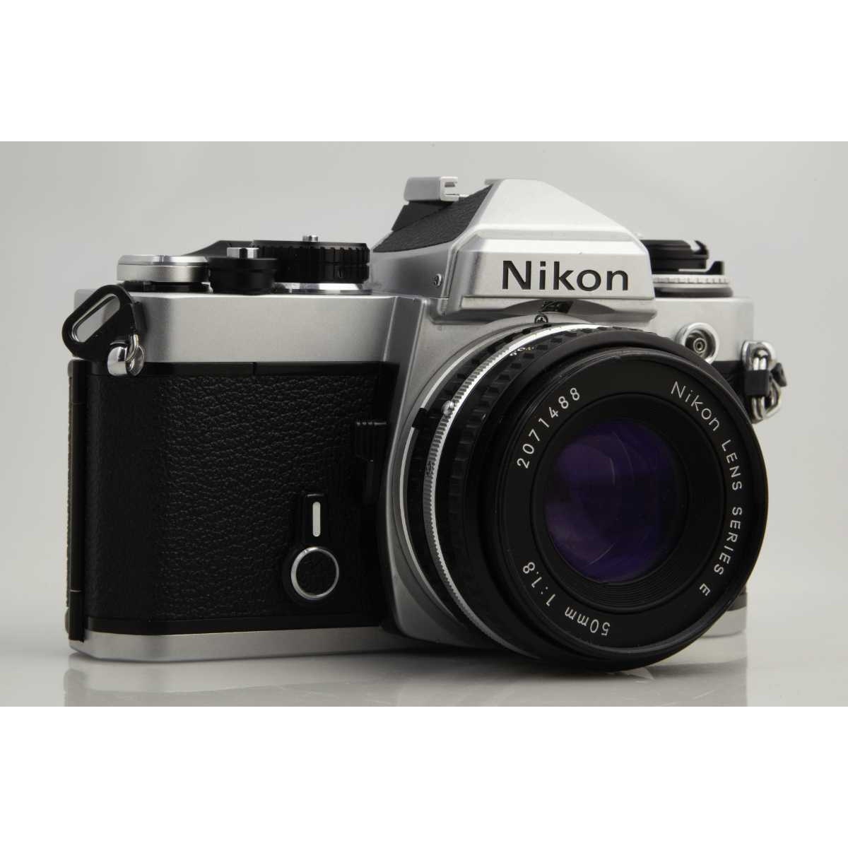Nikon FE