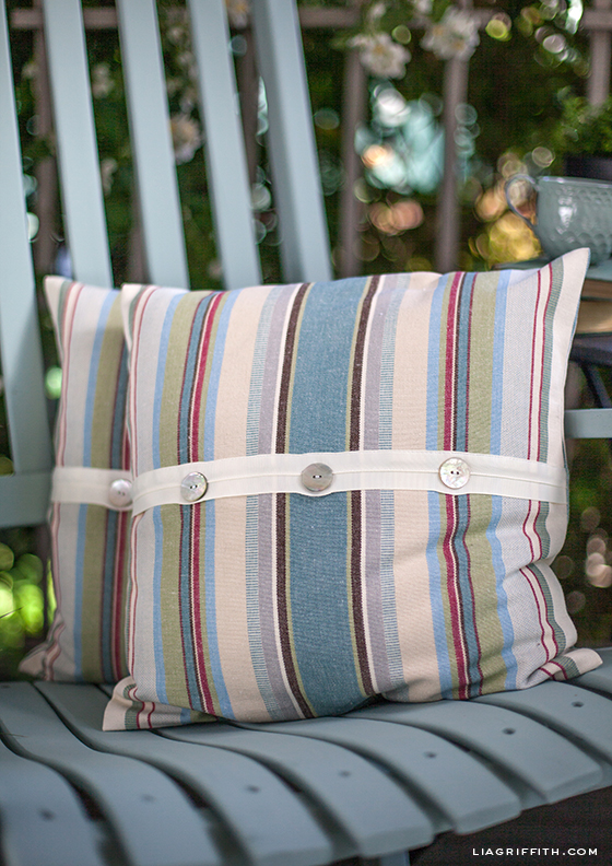 Making Pillow Covers Simple DIY Pillow Covers Making Pillow Covers Simple DIY Pillow Covers