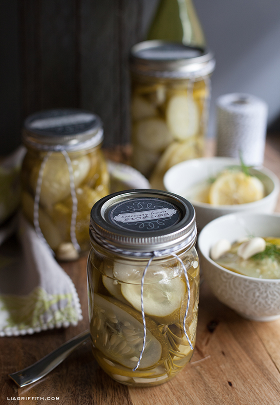 homemade pickles plus printable jar lid labels make jar labels