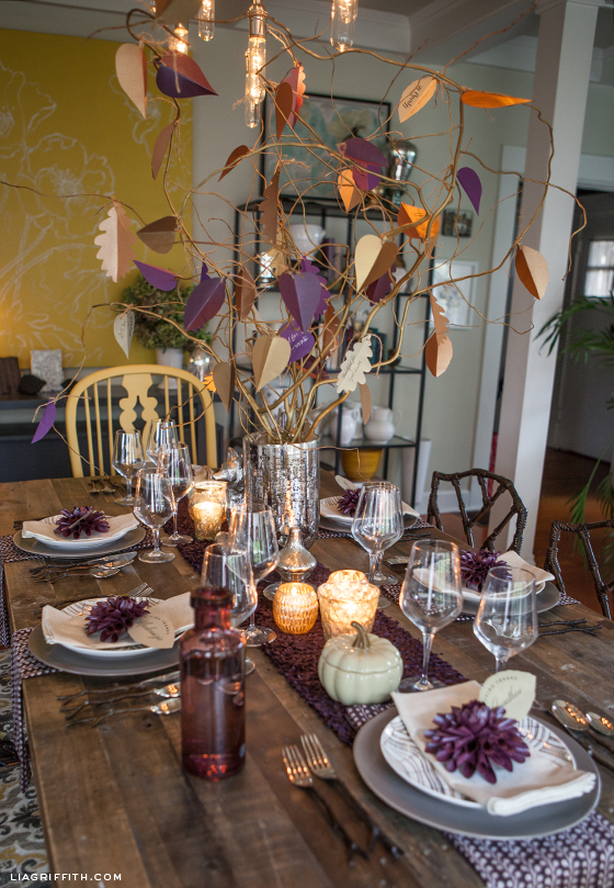 Thanksgiving Decor Ideas | www.housewivesofriverton.com