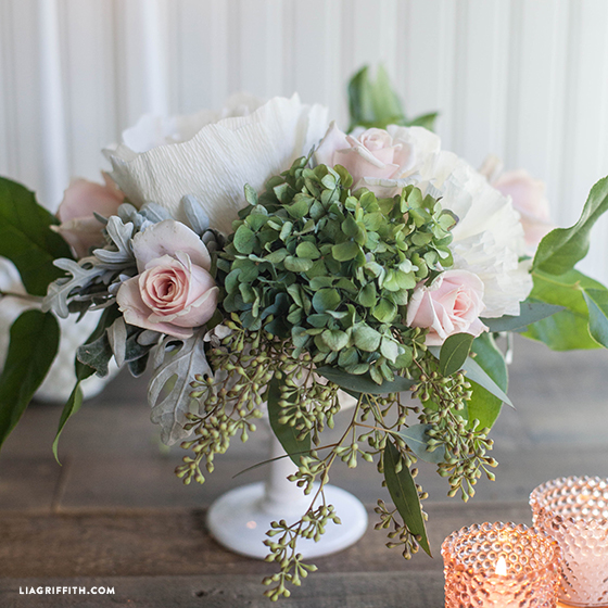 dyi crepe paper and fresh flower centerpieces crepe paper flower arrangements