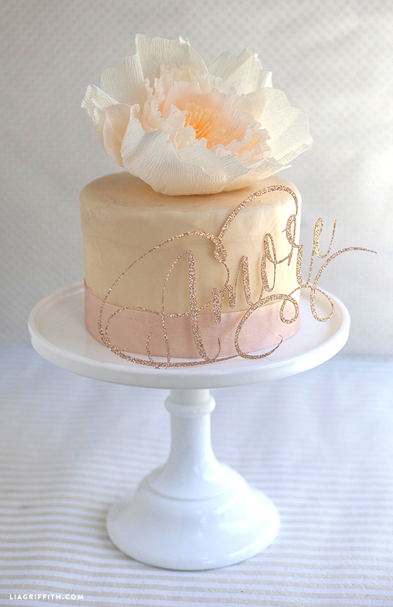 DIY_Cake_Topper_Amore