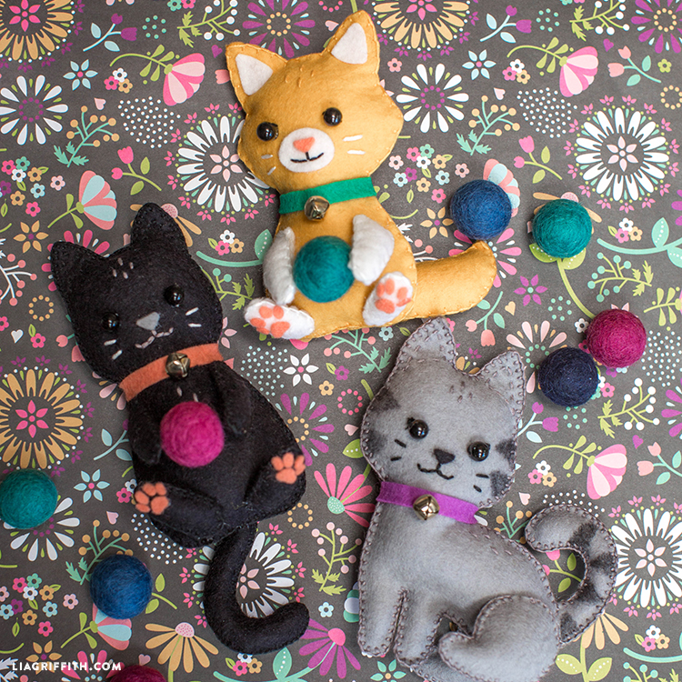 Diy Felt Craft Kittens Lia Griffith