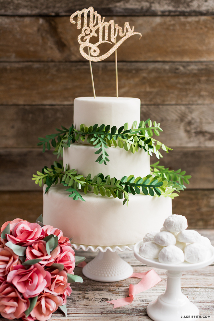 Paper Boxwood DIY Wedding Decorations , Lia Griffith