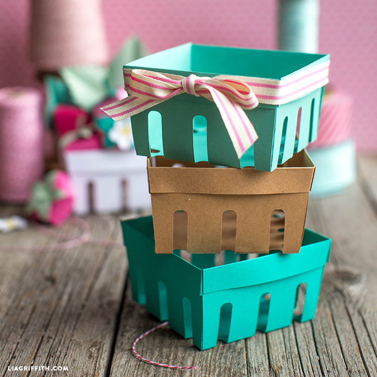 diy paper strawberry baskets