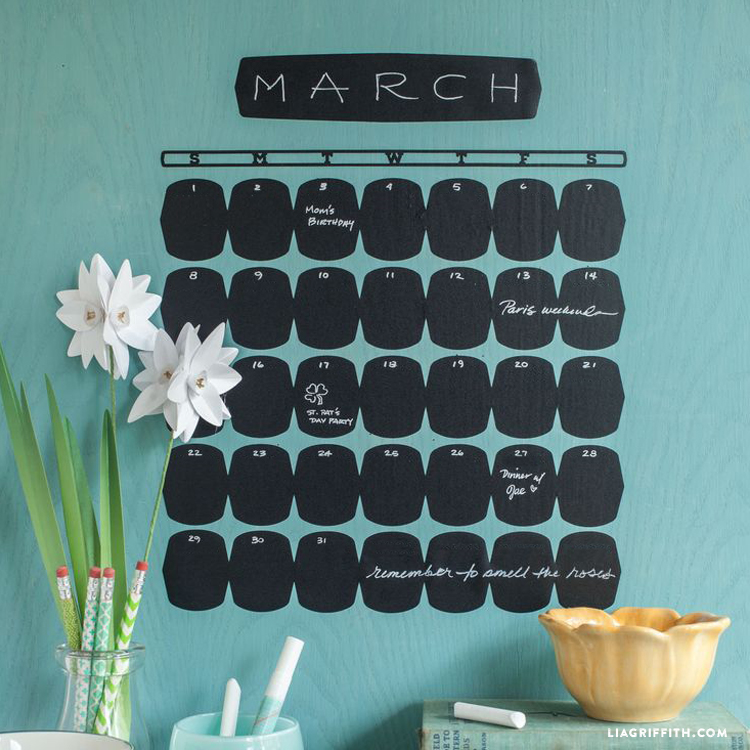 vinyl chalkboard calendar