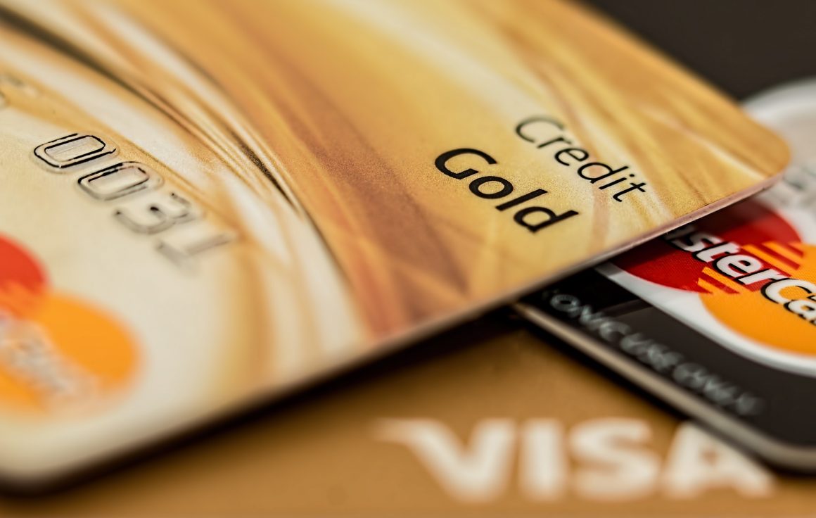 Landor Pulse of Financial Services: Credit Card Stack