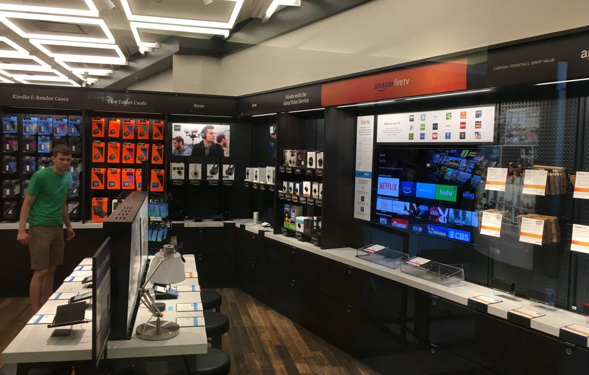 Amazon Books Tech Section