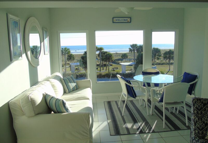 Sunset Royale - 314- Sunsets Abound in this stunning 2 bedroom r Sunset Royale - 314- Sunsets Abound in this stunning 2 bedroom r